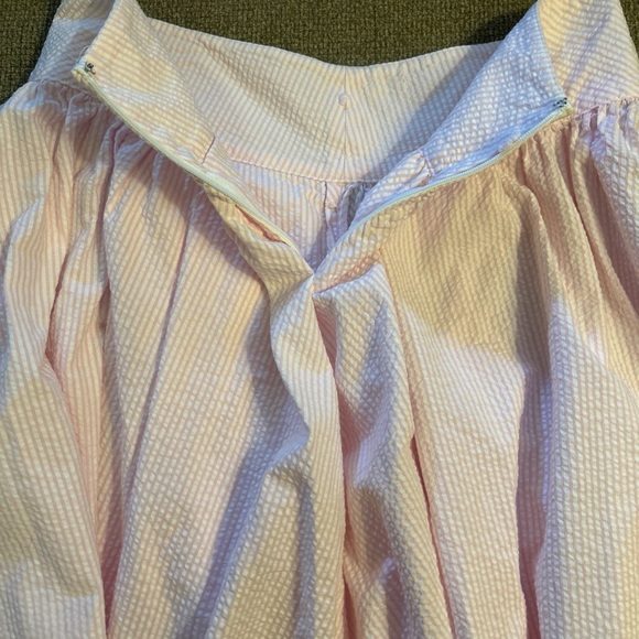Ralph Lauren Pink Seersucker Gathered Flare Skirt Vertical Pin Stripes Midi SZ 2 - Picture 4 of 7